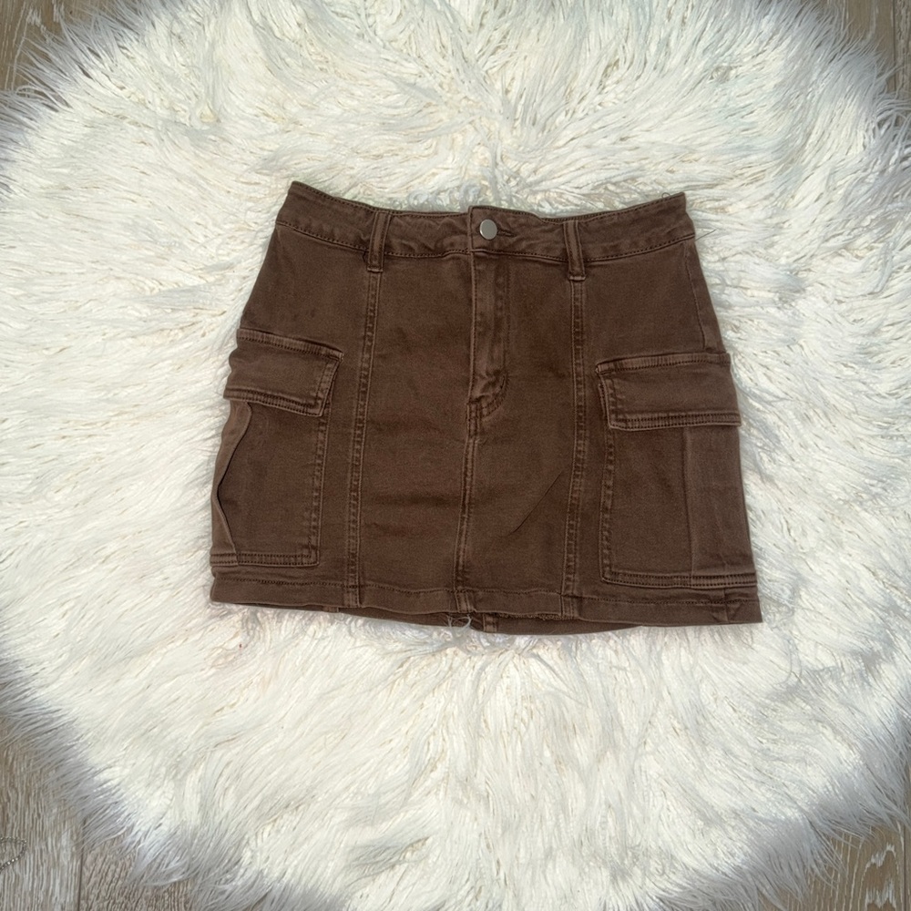Windsor Chocolate Brown Cargo Pocket Mini Skirt worn for a birthday dinners.